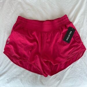 Lululemon X Peloton Cherry Hotty Hot shorts 2.5”